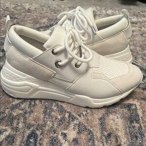 Steve Madden Cliff White Sneakers 7.5